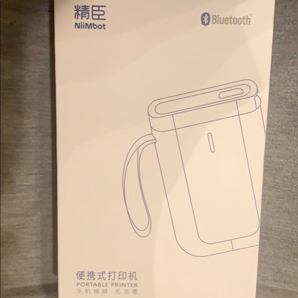 Portable printer/label maker Bluetooth, New in box